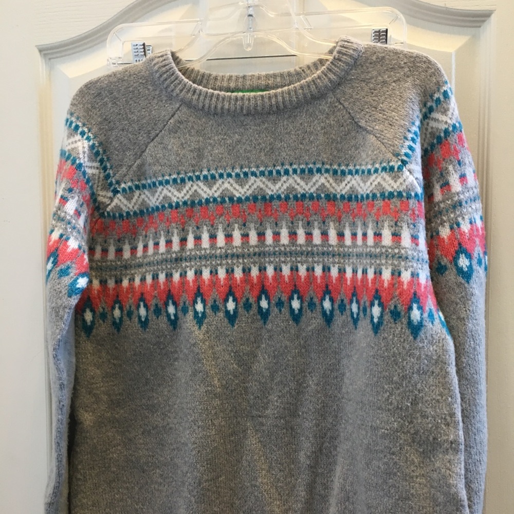 FINAL MARKDOWN Ladies’ dip Sweater (xl)